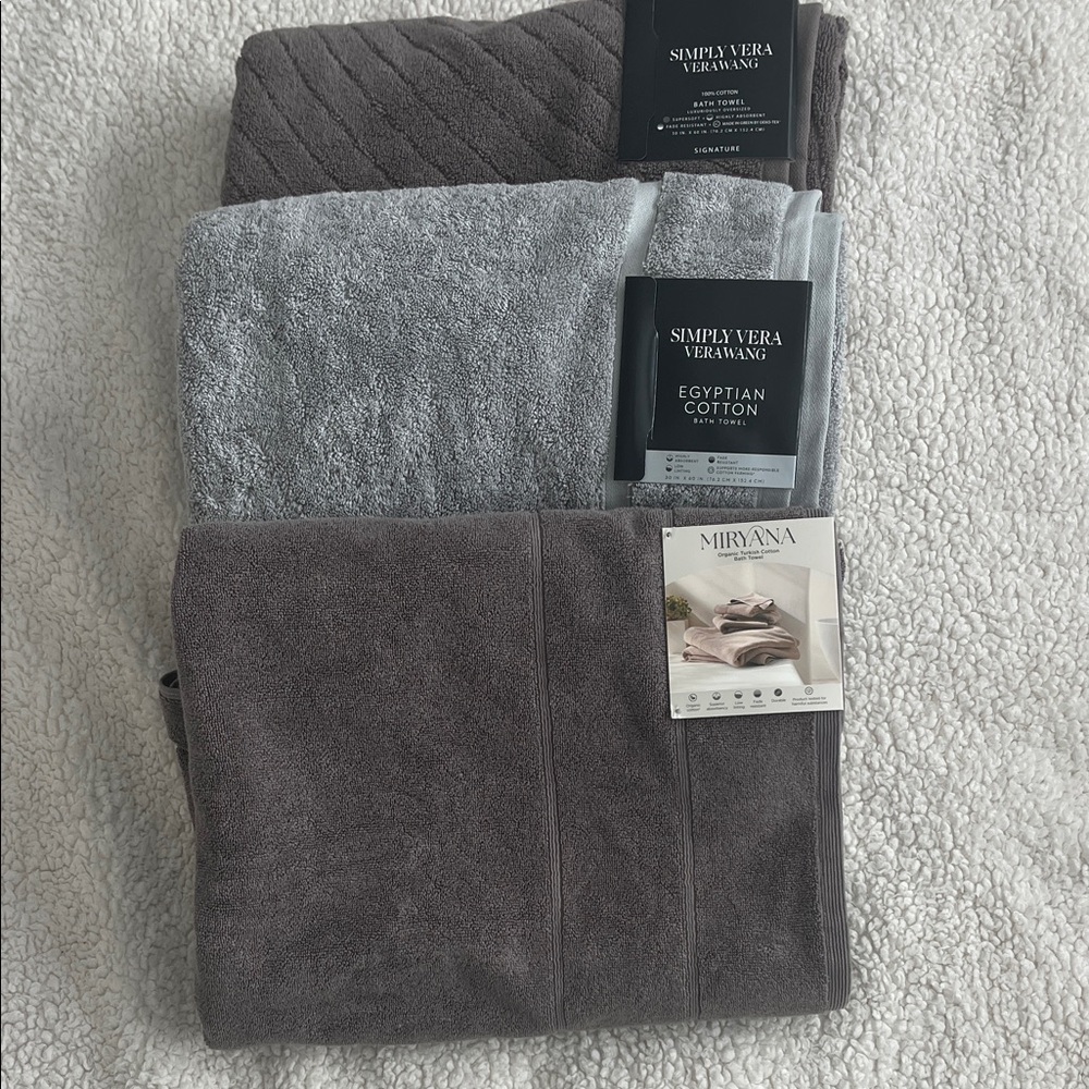 3 Large Bath Towels